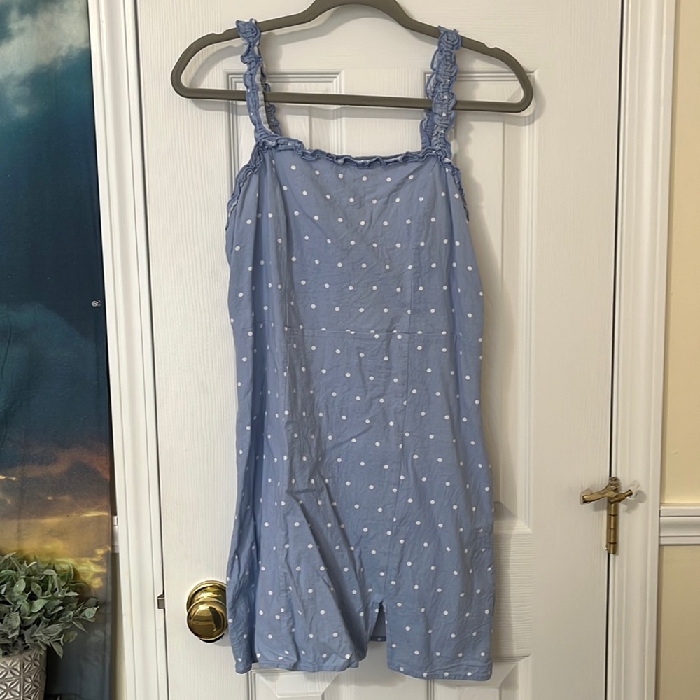 LA HEARTS BLUE AND WHITE POLKA DOT LINEN DRESS